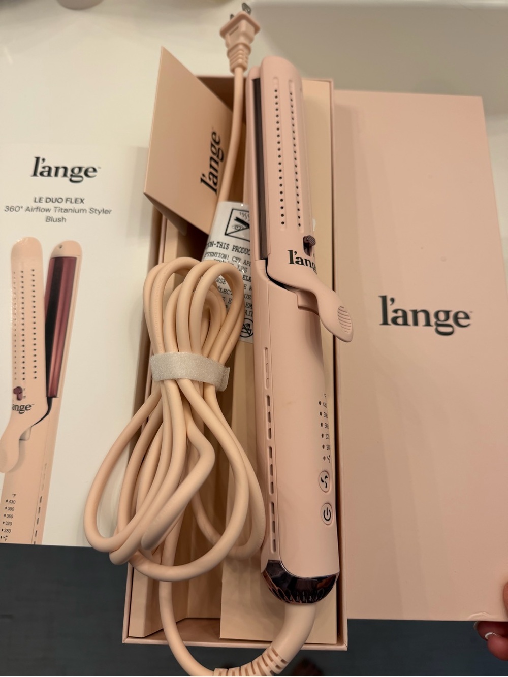 Lange Blush360° Airflow Titanium Hair Styler